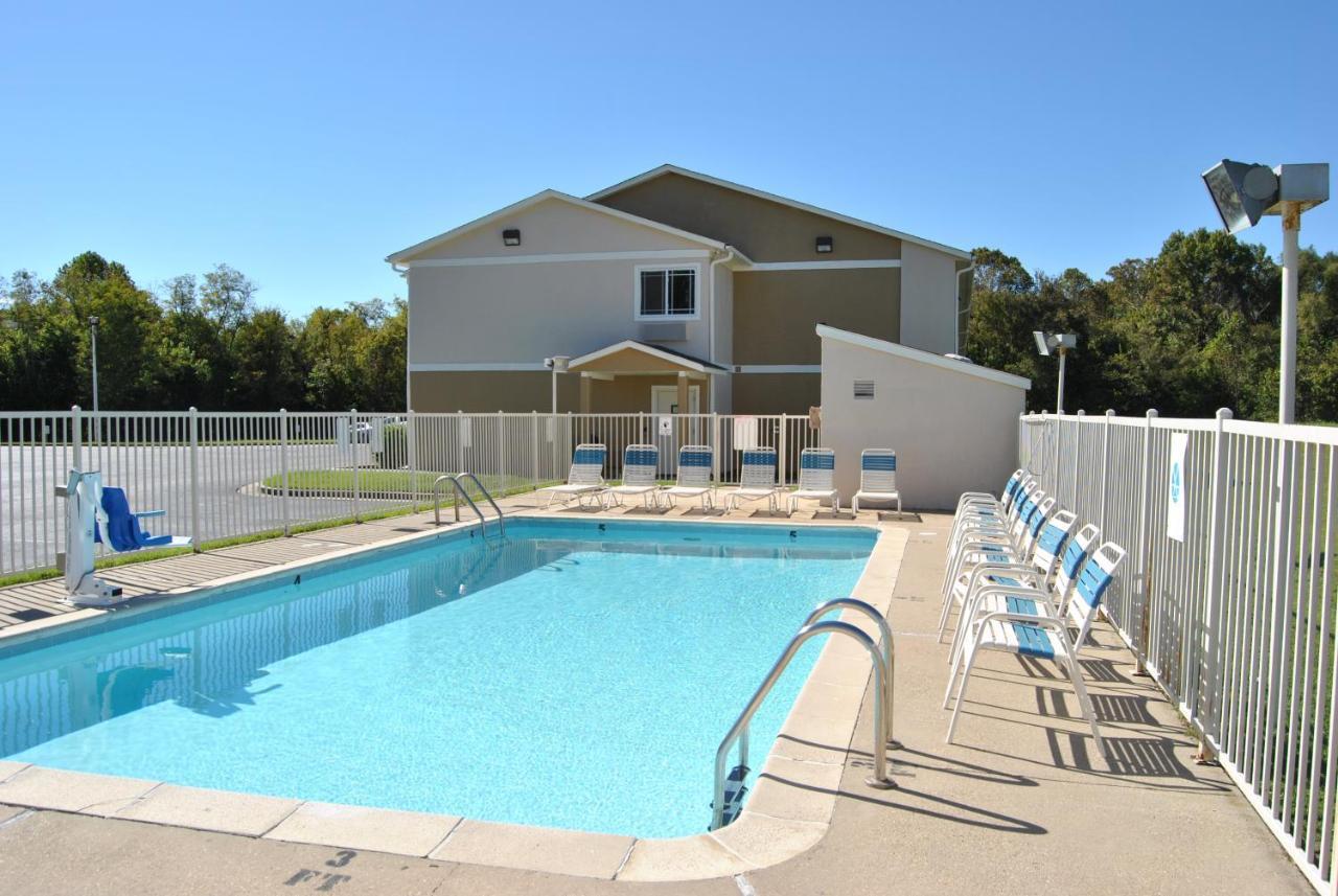 Super 8 by Wyndham Vicksburg Motel Eksteriør billede